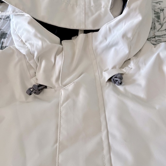 Ladies ski winter jacket - Picture 2 of 10